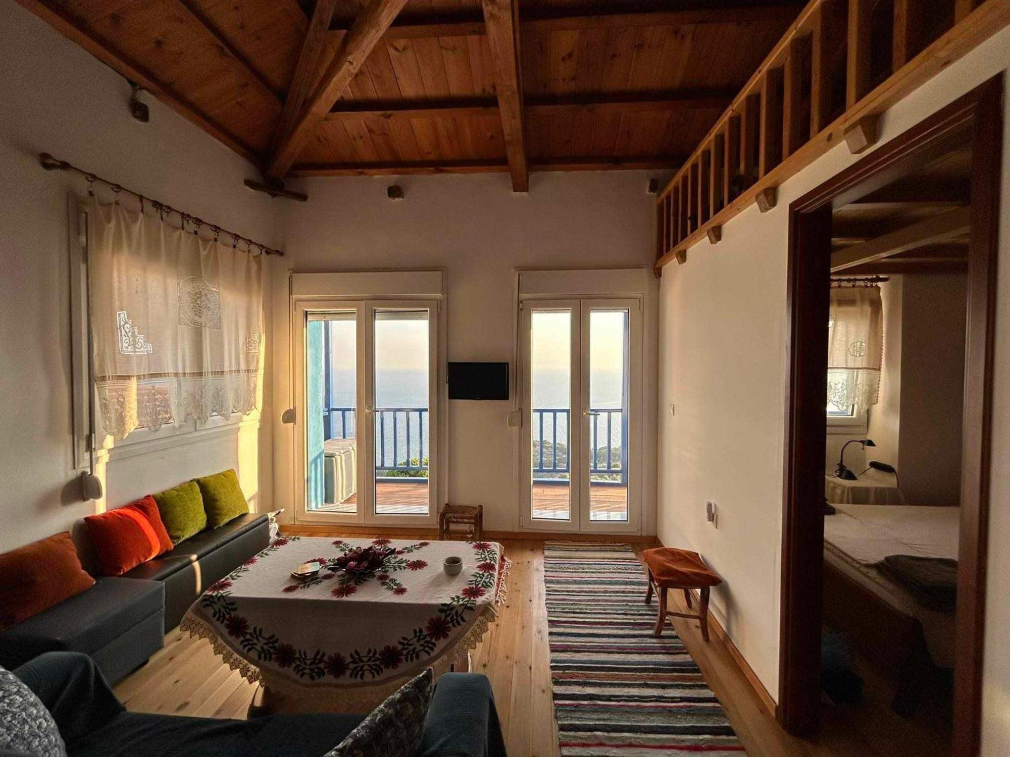 Avgoustina'S Home Glossa Luaran gambar
